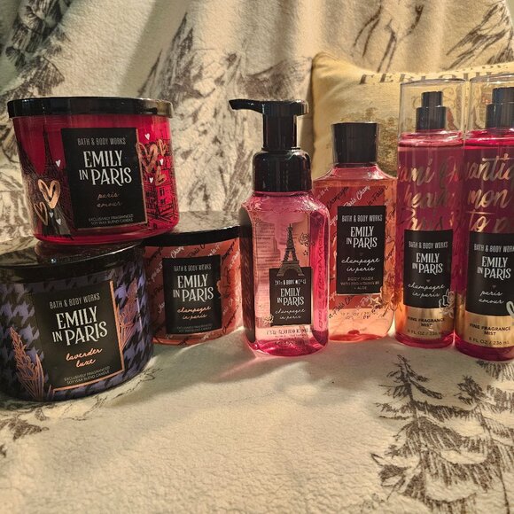 New! Bath and Body Works Emily in Paris Collection - Picture 1 of 2